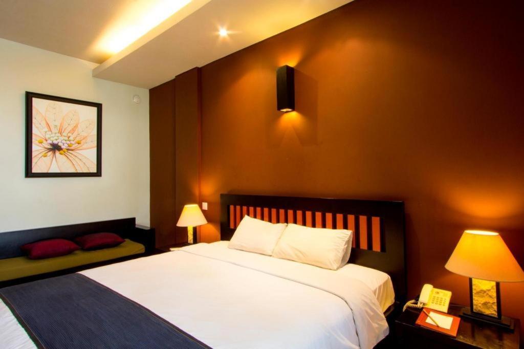 Eclipse Hotel Prawirotaman Γιογκιακάρτα Εξωτερικό φωτογραφία